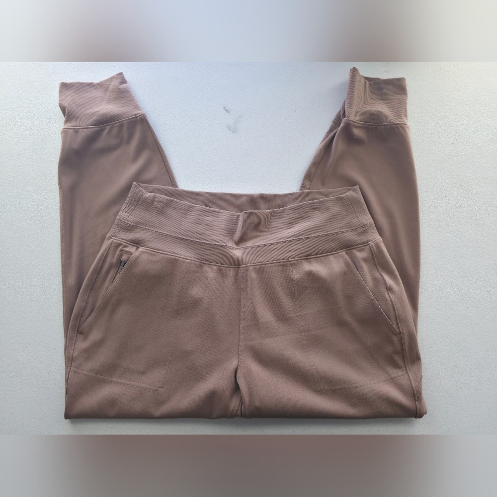 Athleta Venice Joggers High Rise Tan Brown Comfy Athleisure Clean Girl Aesthetic - Picture 11 of 15